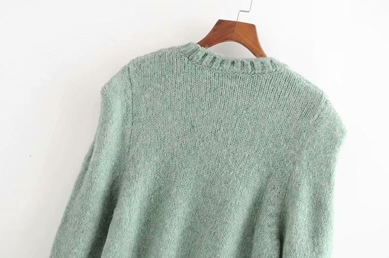 SWEATER WITH SHOULDER DETAIL