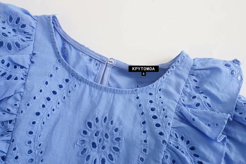CUTWORK EMBROIDERY CROPPED BLOUSE
