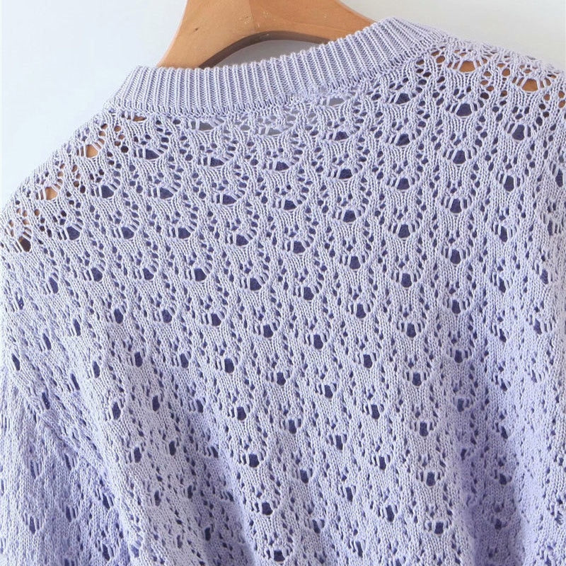 HOLLOW OUT CROPPED KNITTED SWEATER
