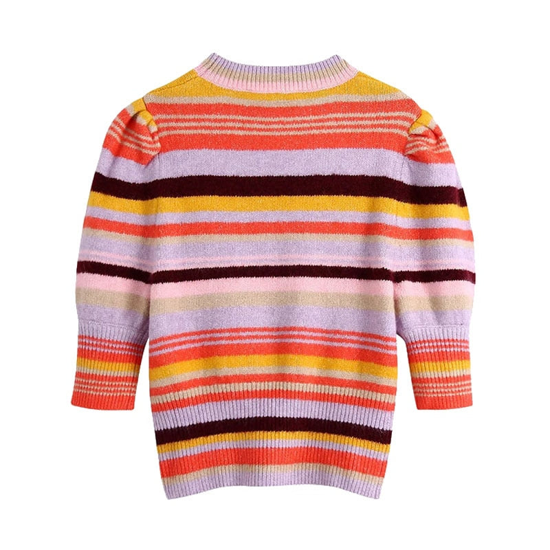 COLOR STRIPED KNITTED SWEATER