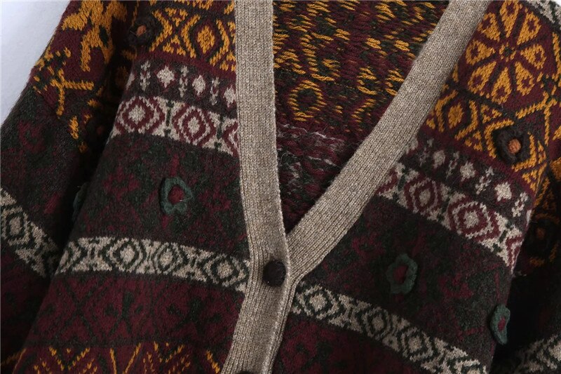 JACQUARD CROPPED KNITTED CARDIGAN