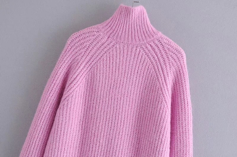 OVERSIZED KNITTED SWEATER