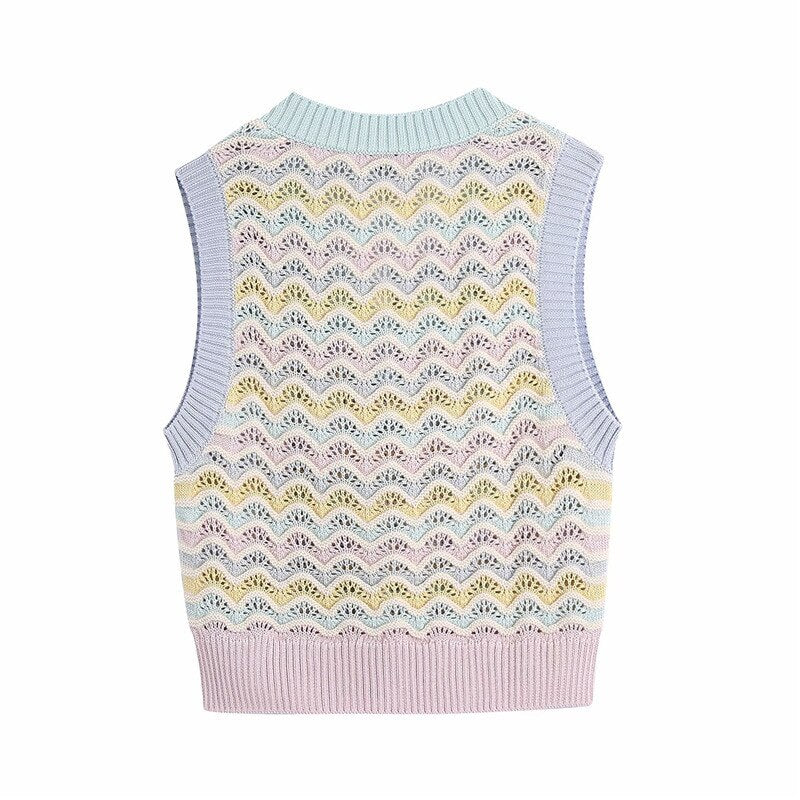 KNITTED VEST