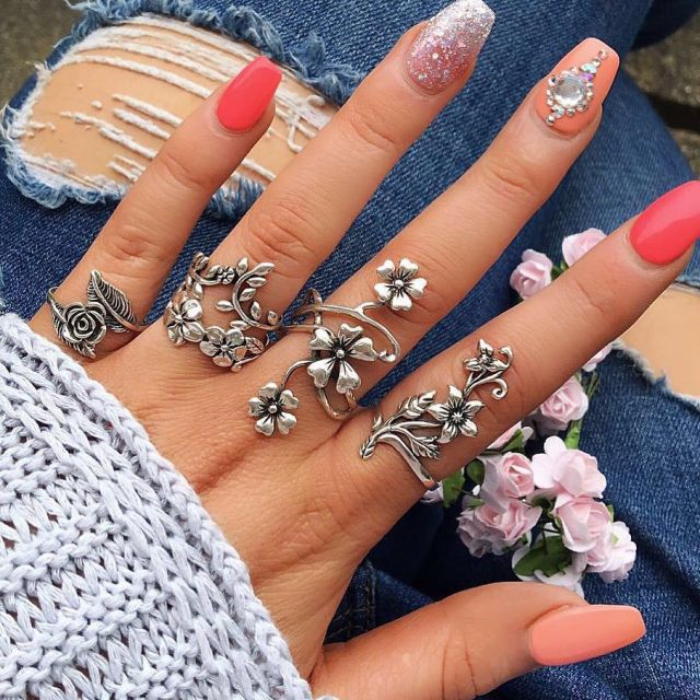 ON-TREND RING SETS